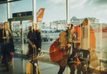 Viajar de avião vai ser bem mais fácil com estas dicas!